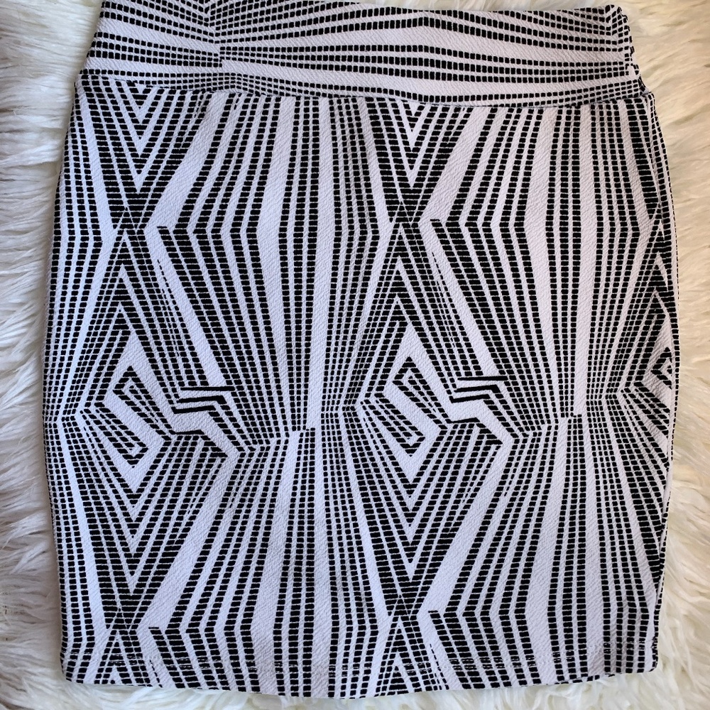 Black and White Retro Mini Skirt